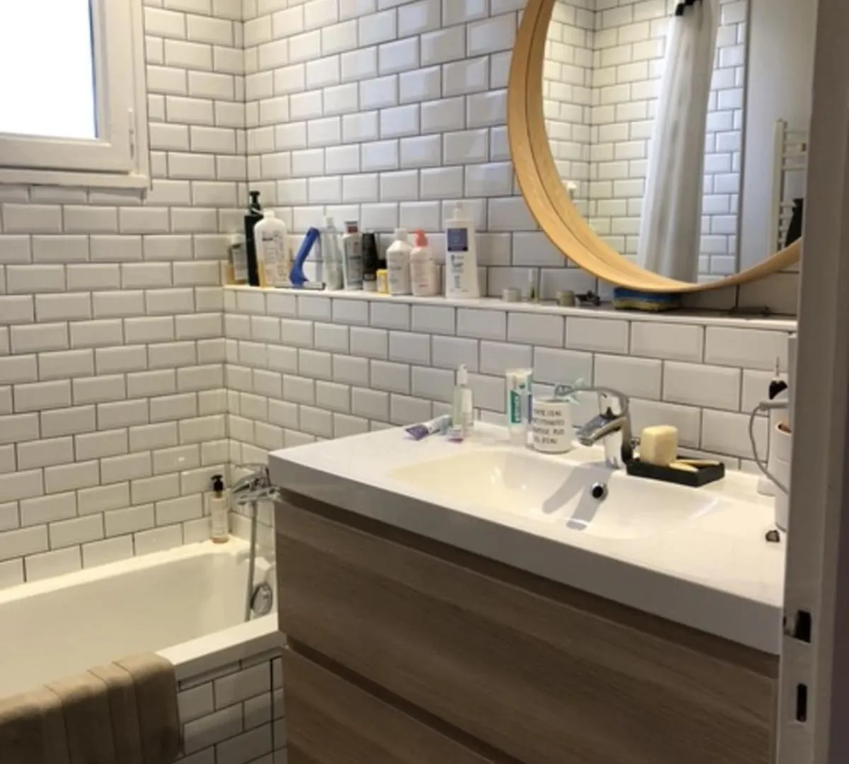 Apartment 4 Rooms With Balcony In Lyon